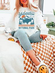 yellowstone sweatshirt vintage national park shirt fluffy cow yellowstone buffalo shirt oversized crewneck boho hippie c