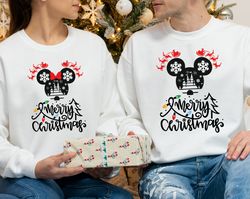 merry christmas disney sweatshirts, merry christmas 2023 disney tee, minnie christmas tee, 2023 disney christmas sweatsh