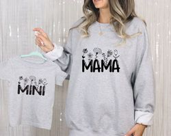 mommy and me sweatshirt set, matching mommy and me outfits, women's fashion, mother-daughter hoodie, new mommy gift, gif
