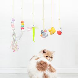 cute and engaging door-hanging interactive cat toy with elasticity and retractable features