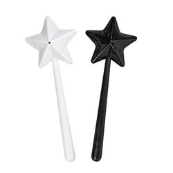 Magical Wand-Shaped Salt and Pepper Shaker Set: Ideal Gift for Cooking Enthusiasts and Food Lovers