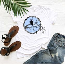 raven lover shirt, bird lover shirt, raven women shirt, goth raven shirt, crow bird shirt, scandinavian tree shirt, funn