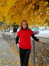 handmade chunky knitted red sweater vest 2024 trend, knitted women sweater