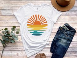 retro sunset rays wavy shirt, sun shirt, retro sunshine shirt, sun rays tee, beachy vibes tee, retro summer time , sunse