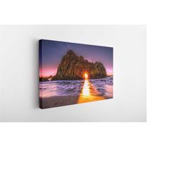 keyhole arch sunset at pfeiffer beach, canvas wall