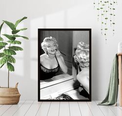 marilyn monroe makeup famous movie actress print black and white retro vintage classic fashion photography canvas framed