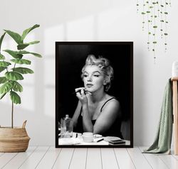 marilyn monroe makeup famous movie actress print black and white retro vintage classic fashion photography canvas framed