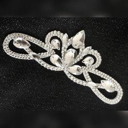 the bun crown diadem for rhythmic gymnastics