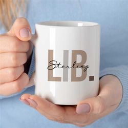 custom librarian mug, personalized letter gift for library staff, cup for bookworms, reader, coworker, birthday, appreci