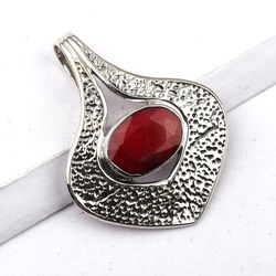 red corundum gemstone, 925 sterling silver designer pendant jewelry with free shipping by sjd-p-366