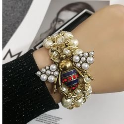 handmade elastic pearl bee bracelet, jewelry for women party gift