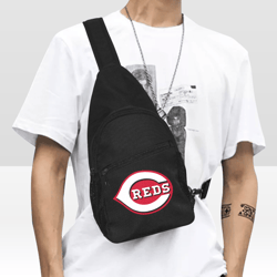 cincinnati reds chest bag