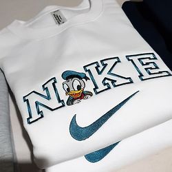 custom nike donald duck embroidered sweatshirt