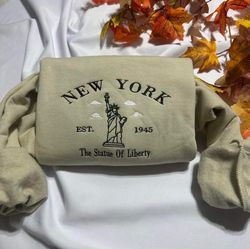 new york embroidered sweatshirt, new york statue of libert embroidered crewneck