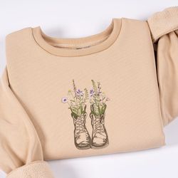 embroidered wildflower boots sweatshirt, botanical flower sh, 62