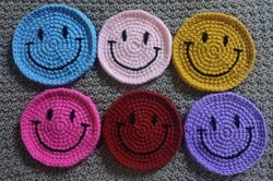 smile coaster crochet pattern