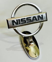 nissan front hood bonnet badge logo