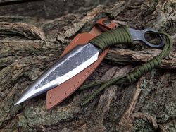 throwing knife. sharp throwing knife. throwing hunting knife. gift for men. high-quality throwing knife for men. throwin