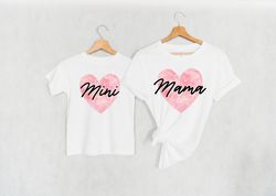 mommy and me valentines shirt- mom and daughter shirt  - matching valentines shirt - buffalo plaid heart shirt - mommy a