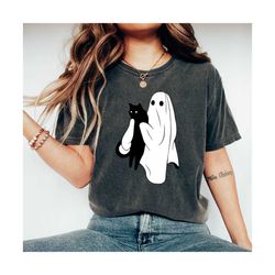 comfort colors ghost holding black cat halloween shirt, ghost cat halloween shirt, halloween gift for cats owner, funny
