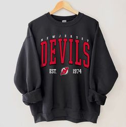 vintage-style crewneck made of new jersey hockey fan gifts, hockey sweatshirt, college sweatshirt, and new jersey sweats