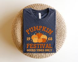 Retro Pumpkin Sweatshirt,thanksgiving Festival Sweatshirt,fall Sweatshirt,thanksgiving Group Sweatshirt,thanksgiving Day