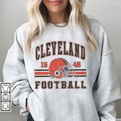 cleveland football sweatshirt, vintage style cleveland football crewneck, america football sweatshirt, cleveland crewnec