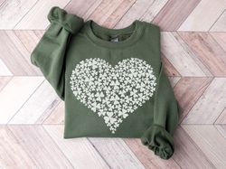 Heart Shamrock Sweatshirt, Love Clover Hoodie, Shamrock Sweatshirt, St Patricks Day Sweatshirt, St Patricks Day Gift, Cl