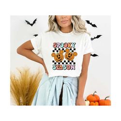 spooky season shirt, retro halloween shirt, mickey minnie pumpkin shirt, mickey minnie halloween shirt, disney halloween