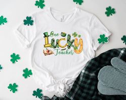 One lucky teacher shirt, Teacher Sweatshirt, Lucky Teacher Shirt, Teacher Gift, Lucky Shirt, four leaf clover, shamrock,
