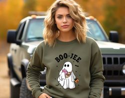 halloween ghost sweatshirt, boo jee shirt, boo shirt, spooky ghost hoodie, spooky season ghost sweater, spooky vibes shi