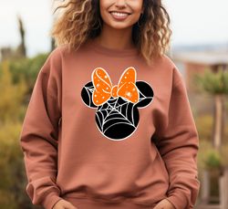 comfort colors halloween minnie sweatshirt, disney halloween sweatshirt, spider minnie sweatshirt, minnie mouse hallowee