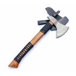 twisted pattern damascus hatchet/tomahawk axe/ with rose wood handle and pure leather sheath