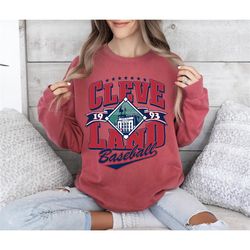Cleveland Baseball Vintage Unisex Sweatshirt, Retro Preppy Crewneck, Hoodie, Aesthetic Gift Her, Cute Women Crew, Throwb