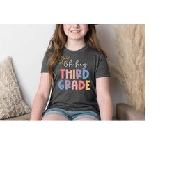 chemise enfant de troisime anne, chemise de fille de troisime anne, tenue de fille de troisime anne, t-shirt de fille de