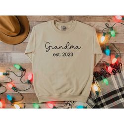 grandma sweatshirt, mother's day gift, nana sweatshirt, grandma birthday gifts, grandmother sweatshirt, new grandma swea