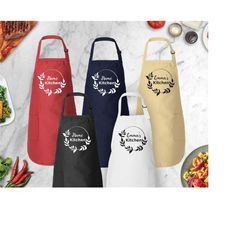 custom name initial apron,christmas gift apron,personalize monogram apron,grandmas kitchen,mommy's kitchen apron,baking