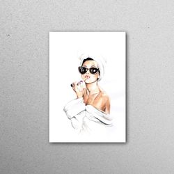 glass wall art, tempered glass, glass wall decor, trendy glass wall, audrey hepburn style wall art, contemporary glass,