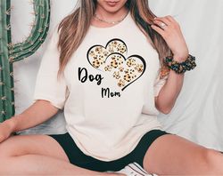 dog mom shirt, leopard dog mom shirt, dog lovers, dog mothers, mom shirt, mothers day shirt, gift for mom, xmas mom shir