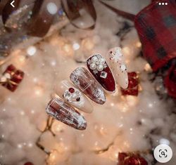 christmas nail designs, festive christmas holiday design, custom luxury nail art, handmade false nail, gel nail art