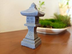 miniature oribe japanese lantern - zen style stone lanterns - traditional japanese stone lantern - japanese garden