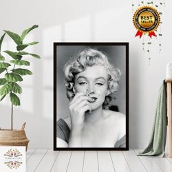 marilyn monroe smoking cigarette famous movie actress print black & white retro vintage fashion photography canvas frame