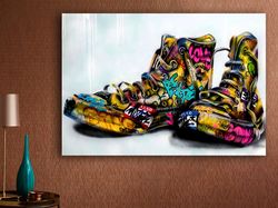graffiti converse canvas wall decor, banksy shoes canvas wall art, street art canvas painting, shoes decoration, home de