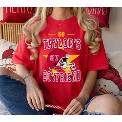 go taylors boyfriend shirt, travis kelce taylor t-shirt, travis and taylor shirt, travis kelce swifties shirt