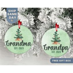 personalized new grandparents christmas ornament, personalized new grandmother ornament, custom new grandpa ornament, (o
