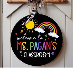 classroom door sign, teacher name sign, teacher appreciation gift, round teacher sign, teacher door hanger