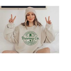 leprechaun brewing sweatshirt, lucky clover sweater, st patricks day sweatshirt, lucky pullover, womens sweatshirt, crew