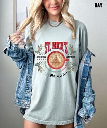 st nicks brewing co oversized vintage christmas tshirt, st nick shirt, christmas brewing co shirt