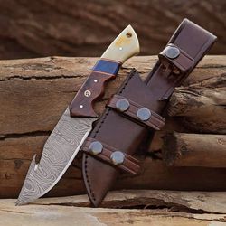 9" handmade damascus steel skinner knife with leather case!!