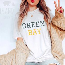 green bay football vintage t-shirt, retro green bay shirt, green bay gift, oversized green bay tailgate shirt, wisconsin